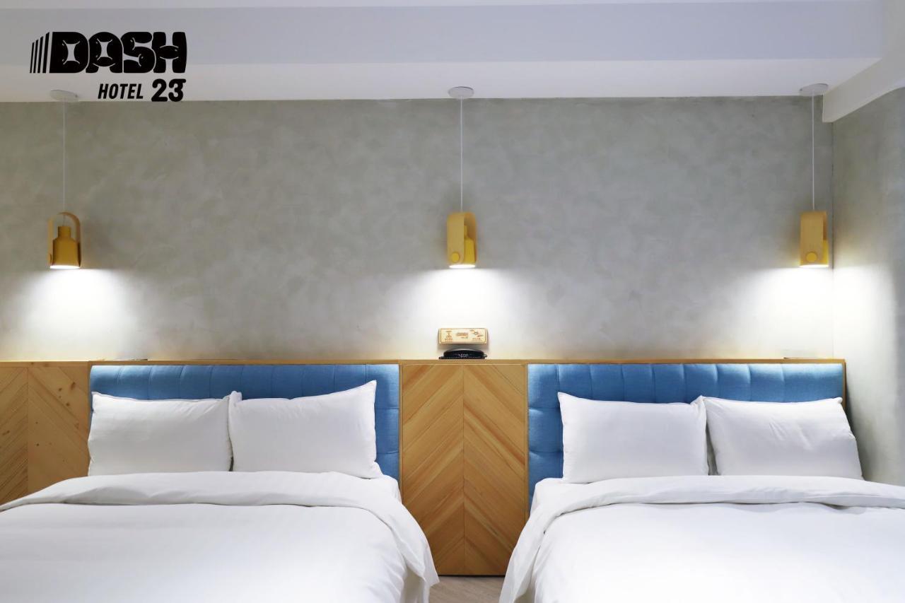 Dash 23 Hotel Tainan Dış mekan fotoğraf