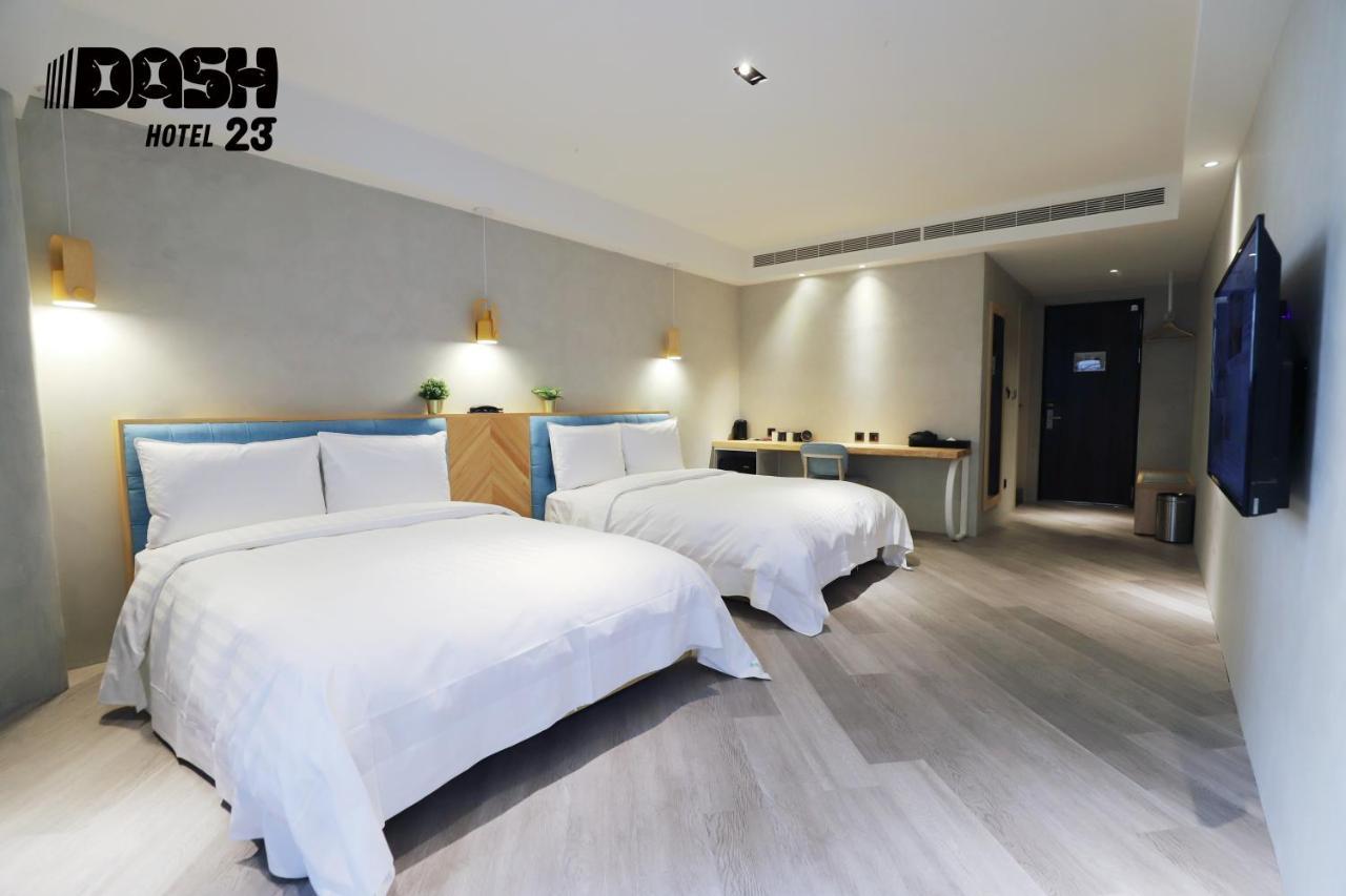 Dash 23 Hotel Tainan Dış mekan fotoğraf